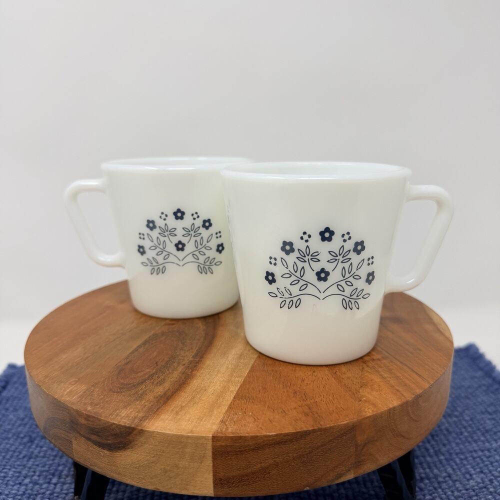 Vintage Pyrex Blue Floral Milk Glass Coffee Mugs Set -10 Oz Oven Microwave